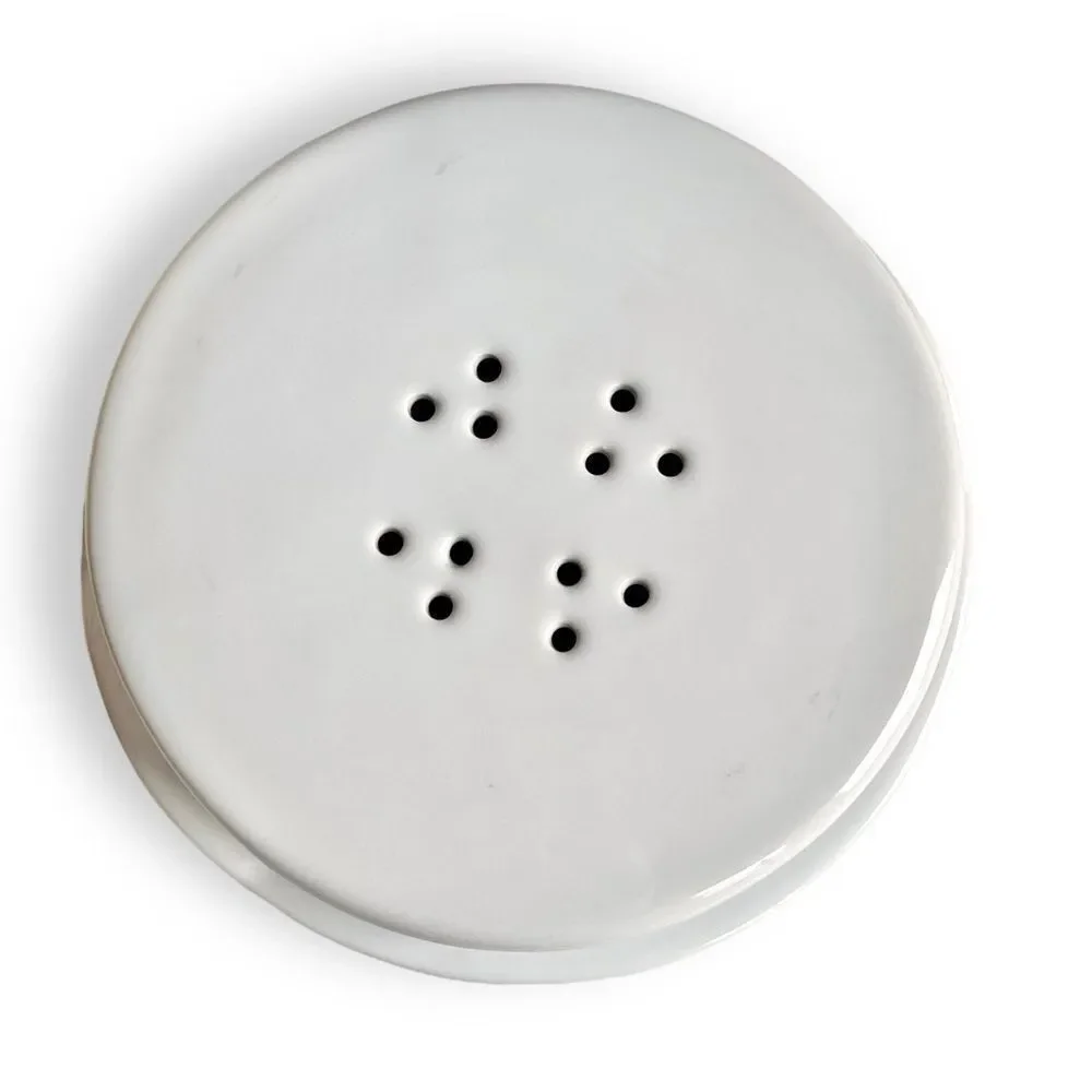 Crate&Barrel Cream White Stoneware  Brie Baking Appetizer Dish with Vented Lid